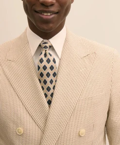 Classic Fit Stretch Cotton Double-Breasted Seersucker 1818 Suit