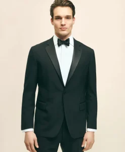Classic Fit Wool 1818 Tuxedo