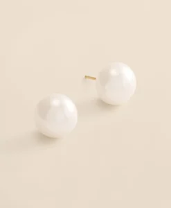 14k Gold Pearl Stud Earrings