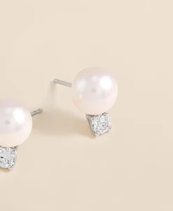 14k White Gold Pearl Stud Earrings