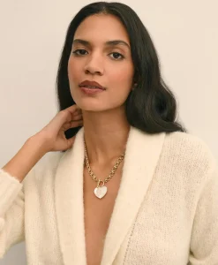 Necklace with Mother-Of-Pearl Heart Pendant