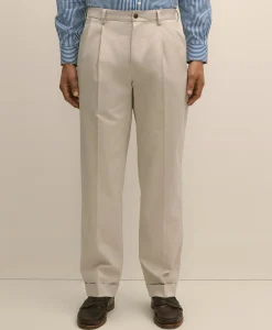 Pleated Traditional Fit Cotton Advantage Chino® Pants