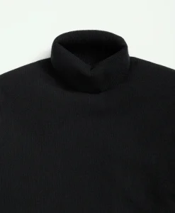 3-Ply Cashmere Turtleneck Sweater