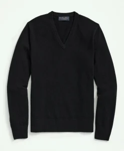 3-Ply Cashmere V-Neck Sweater
