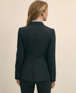 The Essentials Single-Breasted Peak Lapel in Wool Blend