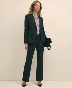 The Essentials Single-Breasted Peak Lapel in Wool Blend